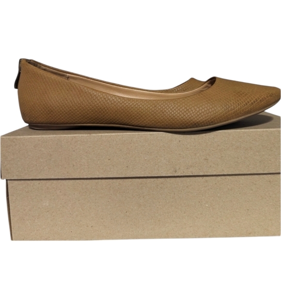 Call It Spring | Women's Flat Shoes with zipper at back | Tan | Size 9 - Picture 7 of 10